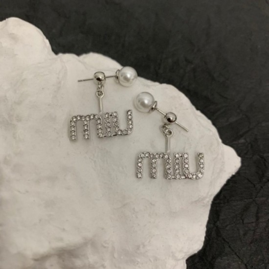 Super deals cheap 2022 MIU MIU Miu Miu earrings Super deals cheap 2022 MIU MIU Miu Miu earrings