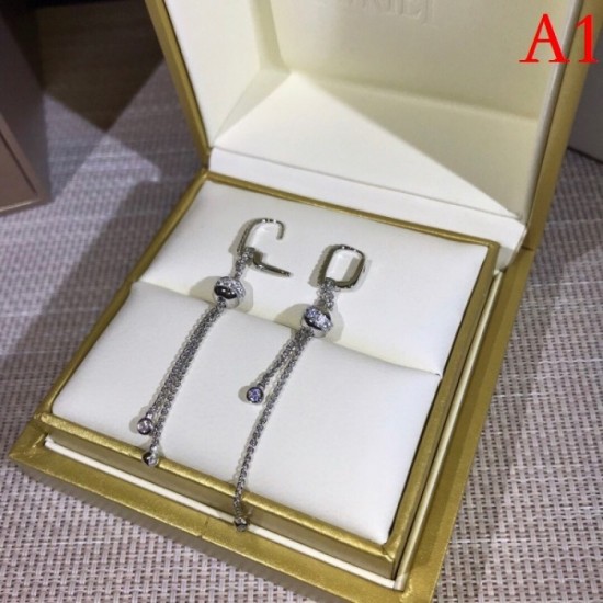 Immediate delivery New Spring / Summer 2022 PIAGET Piaget earrings Immediate delivery New Spring / Summer 2022 PIAGET Piaget earrings