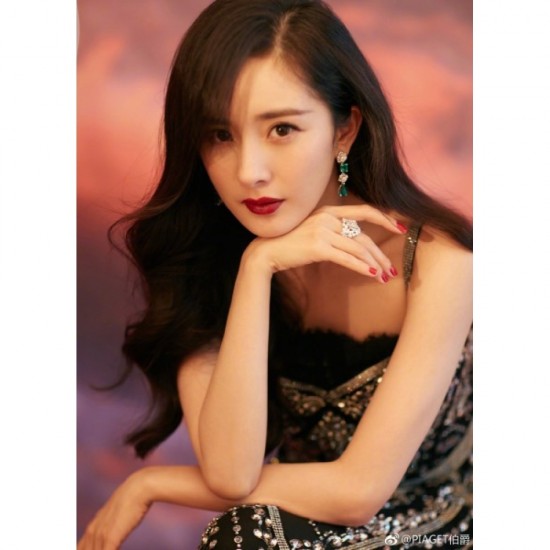 The popularity never fades! PIAGET Piaget 2022AW earrings The popularity never fades! PIAGET Piaget 2022AW earrings