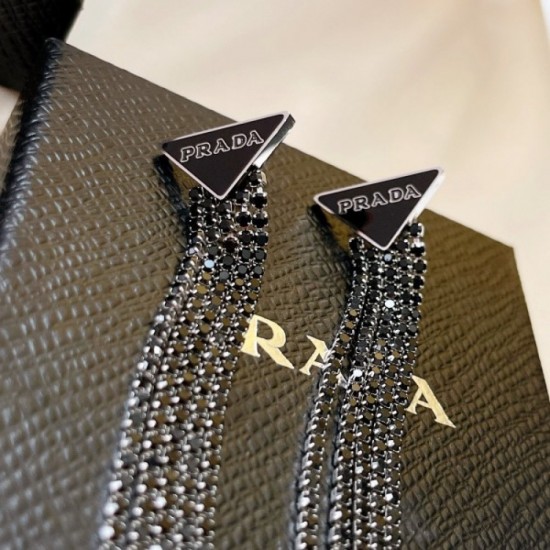 Timeless design PRADA Prada 2022AW earrings Timeless design PRADA Prada 2022AW earrings