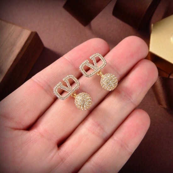 Fall/Winter New Arrivals VALENTINO Valentino 2022AW Earrings Fall/Winter New Arrivals VALENTINO Valentino 2022AW Earrings
