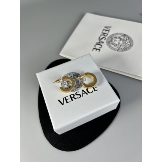 Fall/Winter Trend VERSACE 2022AW Earrings Fall/Winter Trend VERSACE 2022AW Earrings