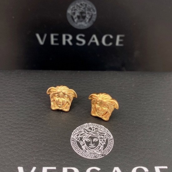 I definitely want to buy VERSACE Versace 2022AW Earrings I definitely want to buy VERSACE Versace 2022AW Earrings