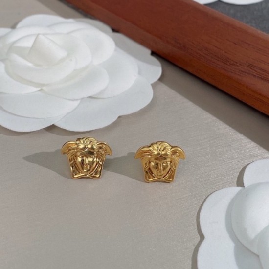 I definitely want to buy VERSACE Versace 2022AW Earrings I definitely want to buy VERSACE Versace 2022AW Earrings