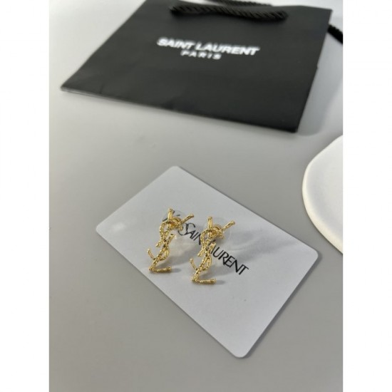 Popular model favorite YSL Yves Saint Laurent 2022AW earrings Popular model favorite YSL Yves Saint Laurent 2022AW earrings
