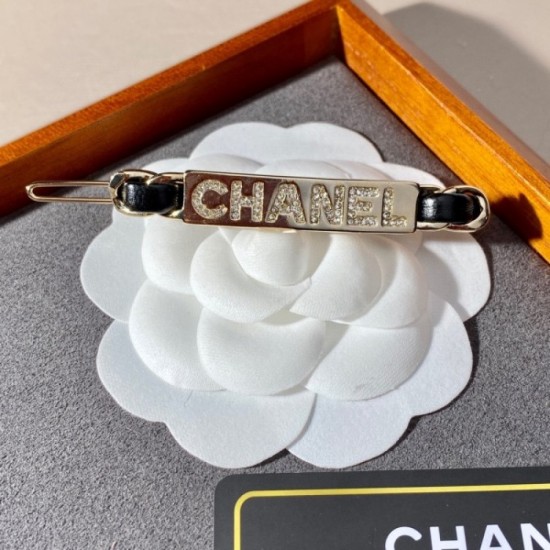 CHANEL 2022SS Oversized Hair Ornament CHANEL 2022SS Oversized Hair Ornament