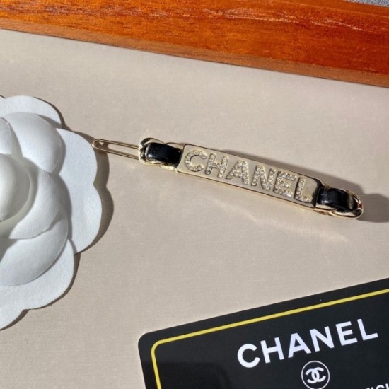 CHANEL 2022SS Oversized Hair Ornament CHANEL 2022SS Oversized Hair Ornament