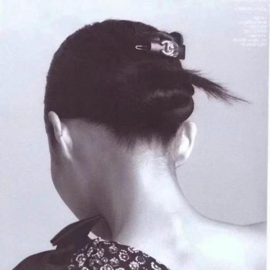 CHANEL 2022SS The latest size and too cute hair ornament CHANEL 2022SS The latest size and too cute hair ornament