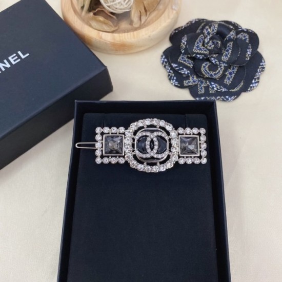 CHANEL 2022SS Bargain hair ornaments because it is this season CHANEL 2022SS Bargain hair ornaments because it is this season