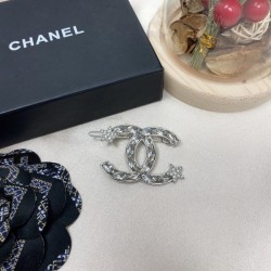 CHANEL 2022SS Hair ornaments for any occasion