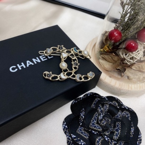 CHANEL 2022SS New Limited Hair Ornaments as soon as possible CHANEL 2022SS New Limited Hair Ornaments as soon as possible