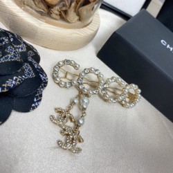 CHANEL 2022SS Summer outfit protagonist hair ornament