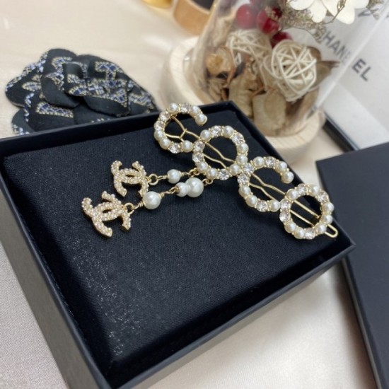 CHANEL 2022SS Summer outfit protagonist hair ornament CHANEL 2022SS Summer outfit protagonist hair ornament