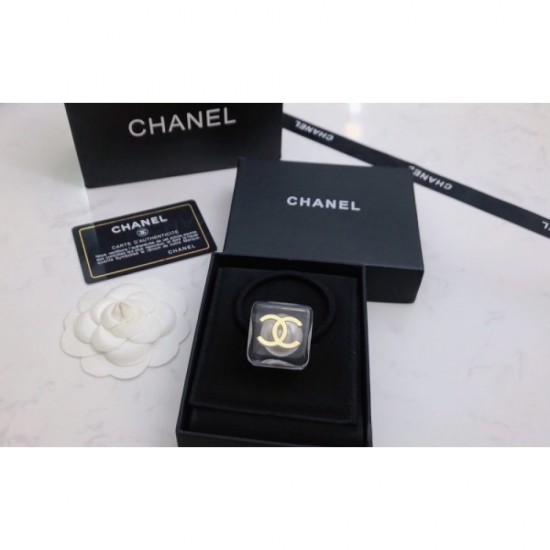 CHANEL 2022SS Hair ornament with a strong presence every season CHANEL 2022SS Hair ornament with a strong presence every season