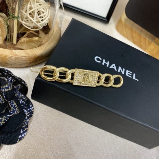 CHANEL 2022SS New hair ornaments this summer that you can't miss CHANEL 2022SS New hair ornaments this summer that you can't miss