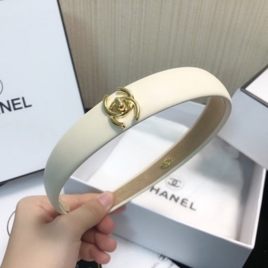 CHANEL 2022SS Popular brand hair ornaments this summer CHANEL 2022SS Popular brand hair ornaments this summer