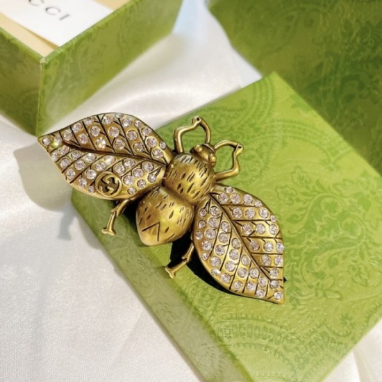 GUCCI Gucci 2022SS Hair ornament perfect for summer outings GUCCI Gucci 2022SS Hair ornament perfect for summer outings