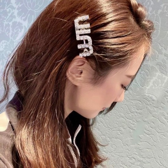 MIU MIU 2022SS Hair ornaments Styles that can be used for the summer MIU MIU 2022SS Hair ornaments Styles that can be used for the summer