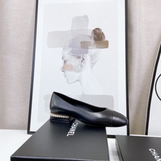 2022AW Pumps Perfect for autumn outings CHANEL Chanel 2022AW Pumps Perfect for autumn outings CHANEL Chanel