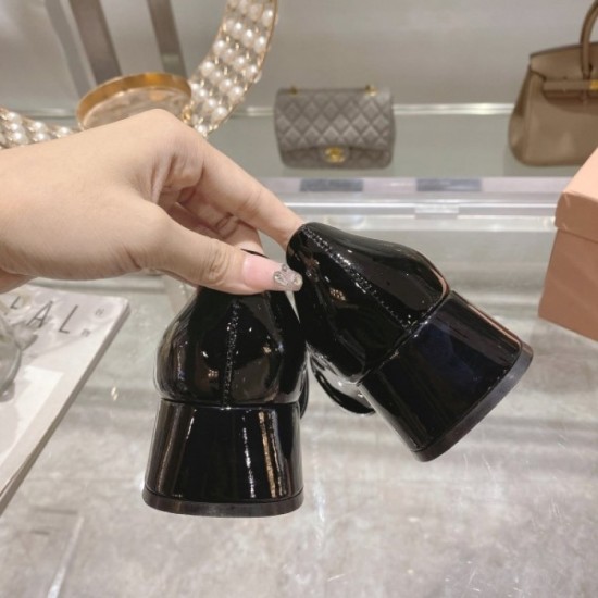 2022AW Pumps Autumn Not Arrived in Japan Color MIU MIU 2022AW Pumps Autumn Not Arrived in Japan Color MIU MIU