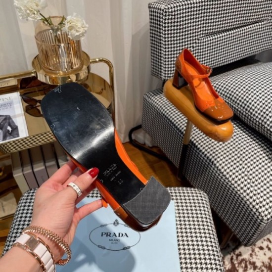 In stock on hand 2022SS PRADA Prada high heels used by overseas celebrities In stock on hand 2022SS PRADA Prada high heels used by overseas celebrities