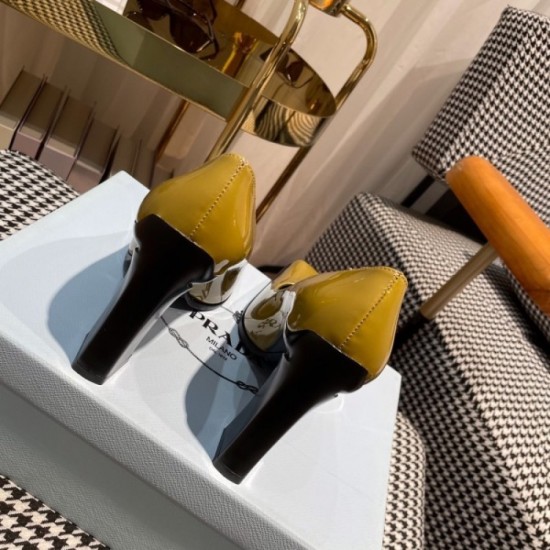 2022SS PRADA Prada high heels with the latest fashionable logo 2022SS PRADA Prada high heels with the latest fashionable logo