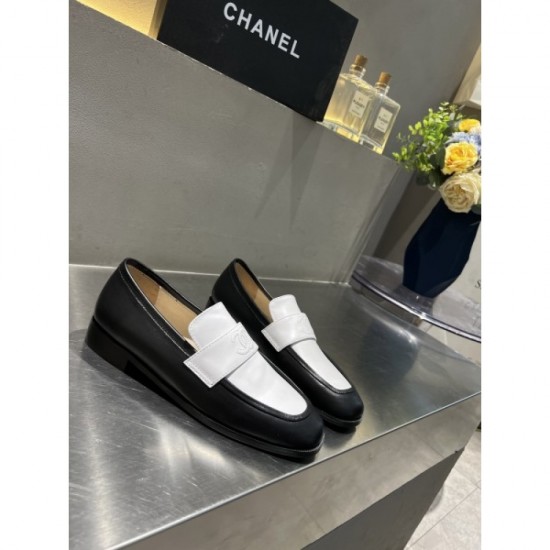 This season's trend item 2022SS CHANEL Chanel loafers This season's trend item 2022SS CHANEL Chanel loafers