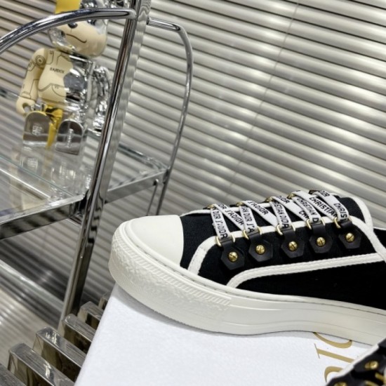 Both are popular casual shoes 2022SS DIOR Dior Both are popular casual shoes 2022SS DIOR Dior