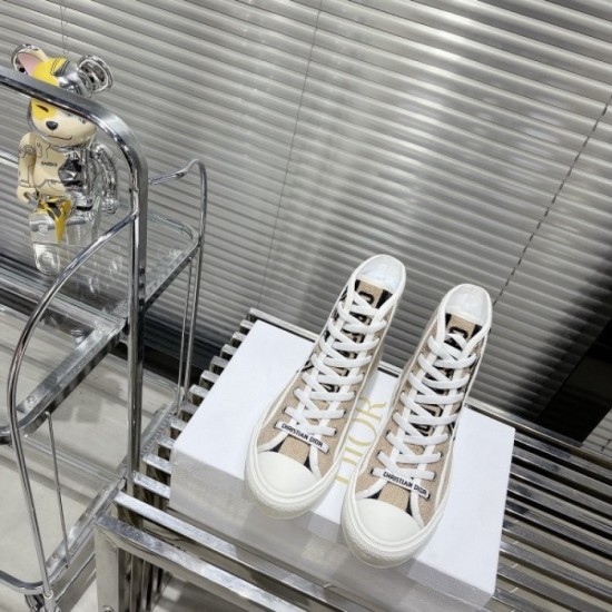 Casual shoes that give a casual feeling 2022SS DIOR Dior Casual shoes that give a casual feeling 2022SS DIOR Dior