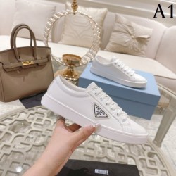 Casual shoes that look cooler than they look 2022SS PRADA Prada