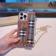 BURBERRY 2022SS Spring color pre-emptive iphone carrying case 2 colors selectable BURBERRY 2022SS Spring color pre-emptive iphone carrying case 2 colors selectable