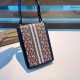 BURBERRY 2022SS I absolutely want iphone carrying case 2 colors selectable BURBERRY 2022SS I absolutely want iphone carrying case 2 colors selectable