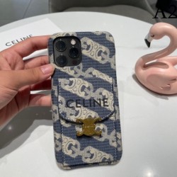 CELINE Celine 2022SS iphone carrying case that I highly recommend