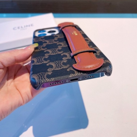 CELINE Celine 2022SS Popular high discount mail order iphone carrying case CELINE Celine 2022SS Popular high discount mail order iphone carrying case