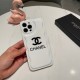 CHANEL 2022SS Especially this season's spring and summer attention iphone carrying case 2 colors selectable CHANEL 2022SS Especially this season's spring and summer attention iphone carrying case 2 colors selectable