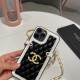 CHANEL 2022SS Spring / Summer new work at once iphone carrying case 2 colors selectable CHANEL 2022SS Spring / Summer new work at once iphone carrying case 2 colors selectable