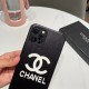 CHANEL 2022SS Spring / Summer latest trend iphone carrying case 2 colors selectable CHANEL 2022SS Spring / Summer latest trend iphone carrying case 2 colors selectable