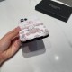 CHANEL 2022SS Gentle luxury popular color iphone carrying case 2 colors selectable CHANEL 2022SS Gentle luxury popular color iphone carrying case 2 colors selectable