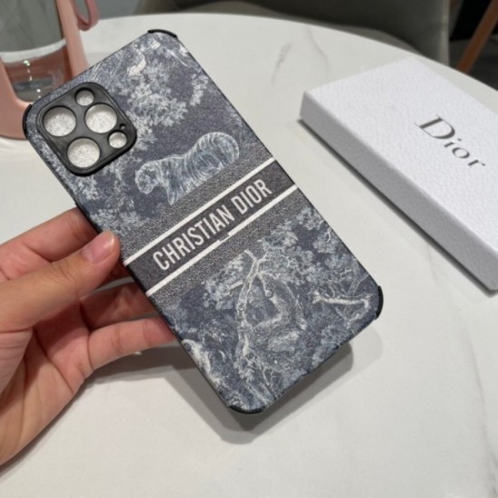 DIOR Dior 2022SS Very affordable iphone carrying case DIOR Dior 2022SS Very affordable iphone carrying case