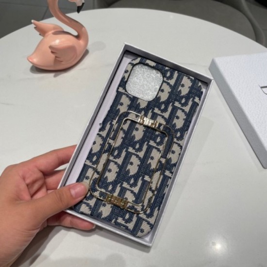 DIOR Dior 2022SS Spring / Summer model iphone carrying case DIOR Dior 2022SS Spring / Summer model iphone carrying case