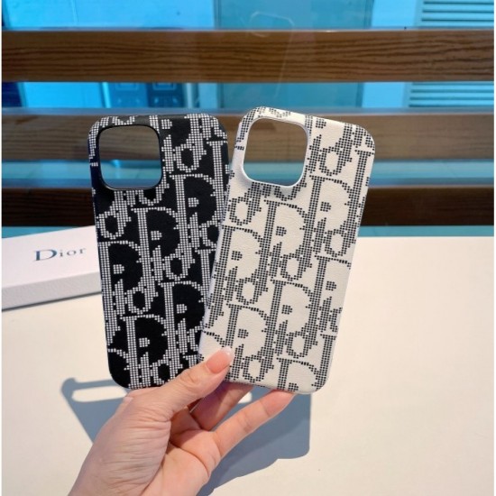 DIOR Dior 2022SS This year's most fashionable iphone carrying case DIOR Dior 2022SS This year's most fashionable iphone carrying case