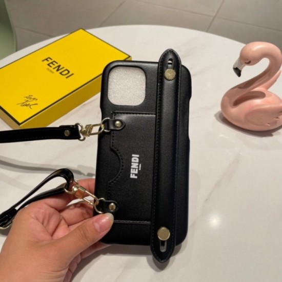 FENDI FENDI 2022SS Spring / Summer essential item iphone carrying case FENDI FENDI 2022SS Spring / Summer essential item iphone carrying case