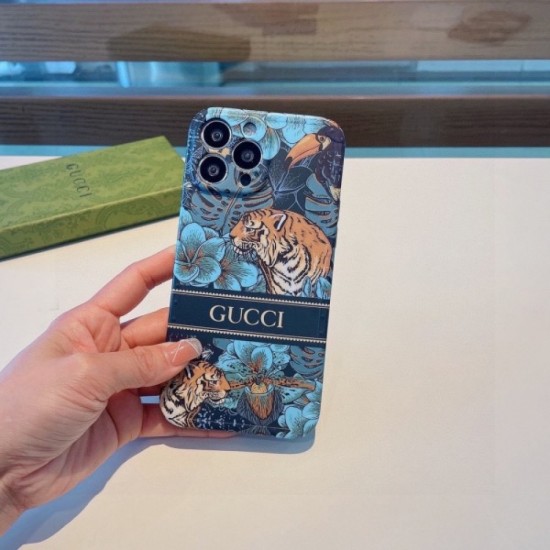 GUCCI Gucci 2022SS classic style iphone carrying case GUCCI Gucci 2022SS classic style iphone carrying case