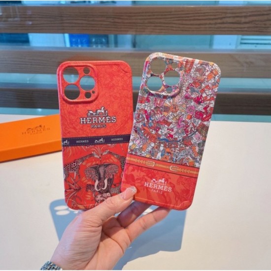 HERMES Hermes 2022SS Now attracting attention iphone carrying case HERMES Hermes 2022SS Now attracting attention iphone carrying case