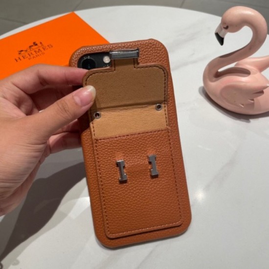 HERMES Hermes 2022SS Both popular iphone carrying cases HERMES Hermes 2022SS Both popular iphone carrying cases