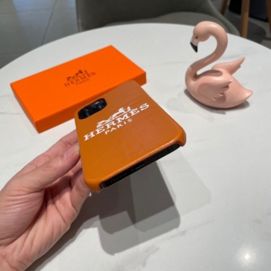 HERMES Hermes 2022SS Brilliant spring-summer iphone carrying case HERMES Hermes 2022SS Brilliant spring-summer iphone carrying case