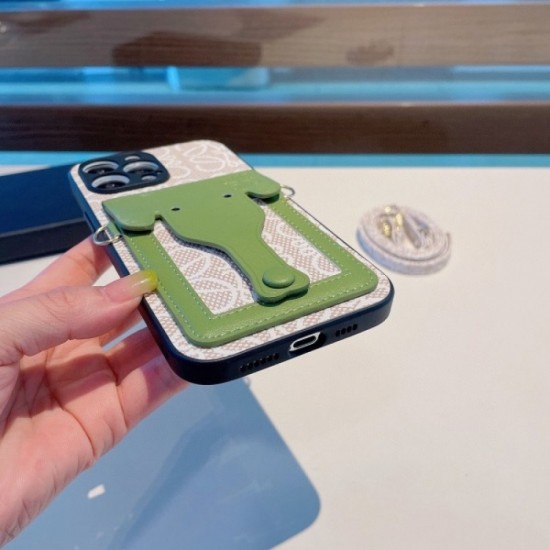 LOEWE Loewe 2022SS iphone carrying case for a casual look LOEWE Loewe 2022SS iphone carrying case for a casual look
