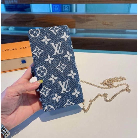 LOUIS VUITTON Louis Vuitton 2022SS Limited time offer! iphone carrying case LOUIS VUITTON Louis Vuitton 2022SS Limited time offer! iphone carrying case
