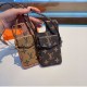 LOUIS VUITTON Louis Vuitton 2022SS New popular iphone carrying case LOUIS VUITTON Louis Vuitton 2022SS New popular iphone carrying case