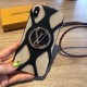 LOUIS VUITTON Louis Vuitton 2022SS Super difficult to get iphone carrying case LOUIS VUITTON Louis Vuitton 2022SS Super difficult to get iphone carrying case